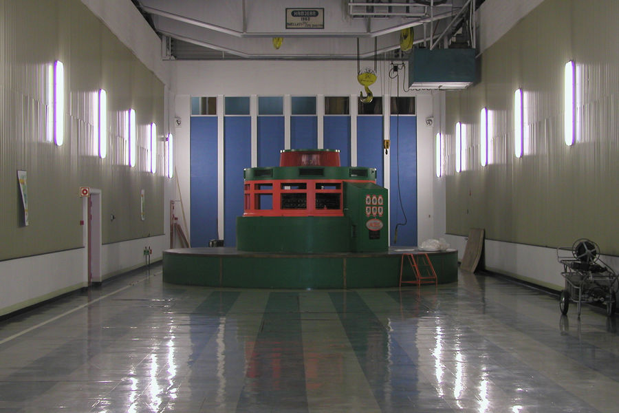 Songa power plant machine hall.