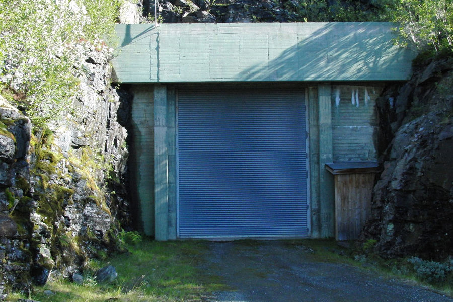 Entrance to Vessingfoss power plant.
